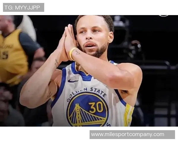 库里盛赞波杰姆斯基独特天赋称其为年轻球员的动力源泉