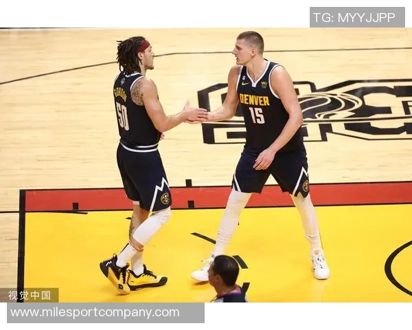 三位巨星齐发力戈登穆雷约基奇单场50分真实命中率超75 三位巨星齐发力戈登穆雷约基奇单场50分真实命中率超75