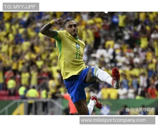 德转更新拉菲尼亚身价下调千万元远射双响引发热议