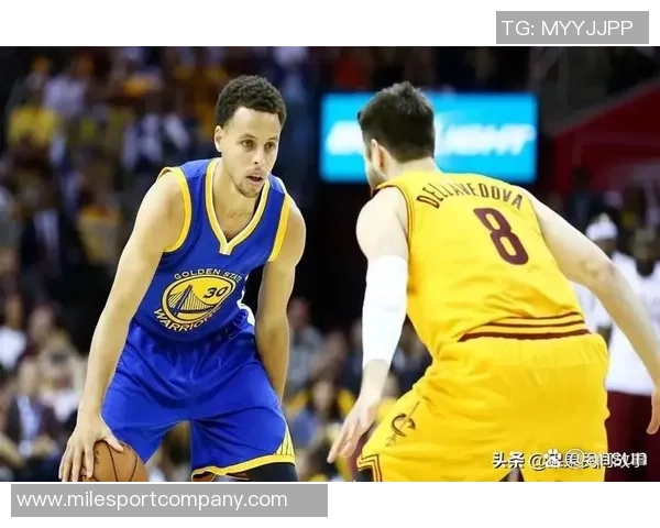 科尔称斯潘塞为完美替补库里缺阵时他必将登场助力球队